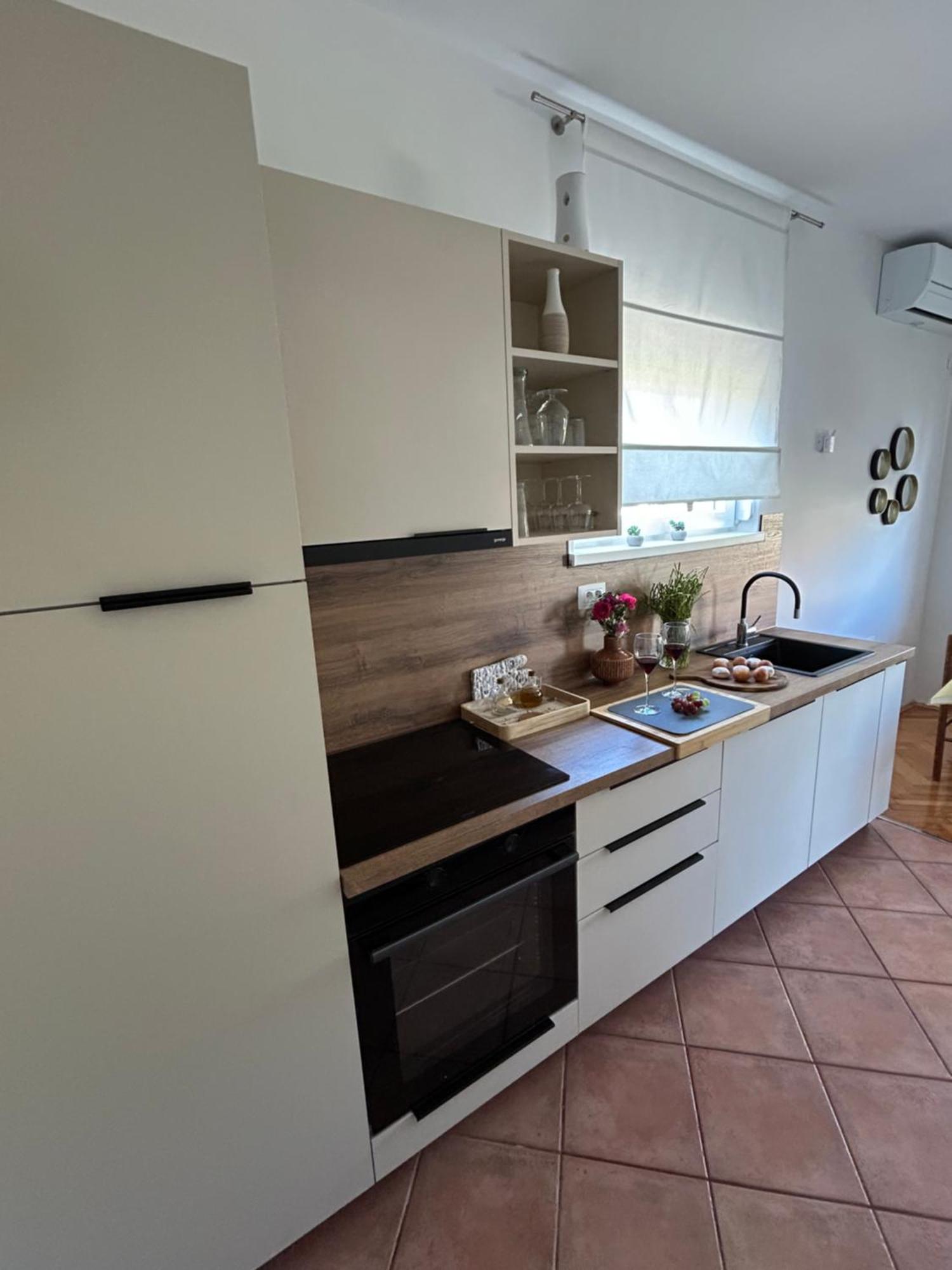 Apartments Come&Stay Punat Exterior foto