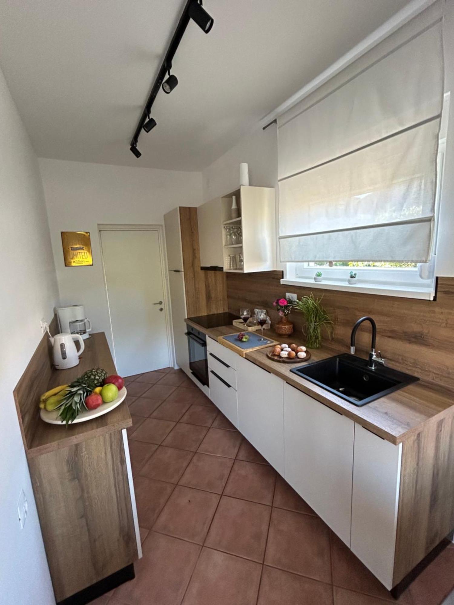 Apartments Come&Stay Punat Exterior foto